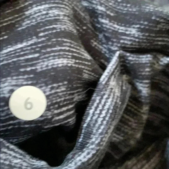 Lululemon wunder under pants stirup - Picture 10 of 10